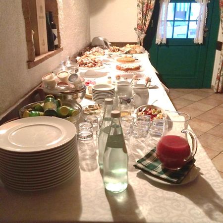 Hotel Locanda Da Carla Vigevano Bagian luar foto