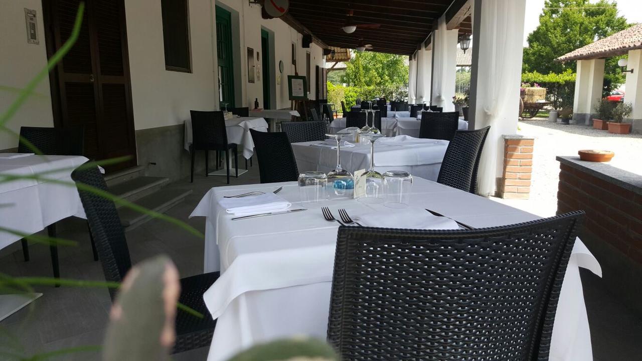 Hotel Locanda Da Carla Vigevano Bagian luar foto